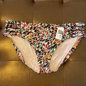 Time & Tru Bikini Bottom